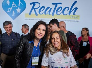 Simone Tebet e Mara Gabrilli visitam a Reatech, em São Paulo